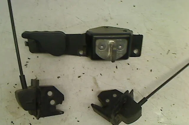 Serrure porte battante ard RENAULT KANGOO occasion