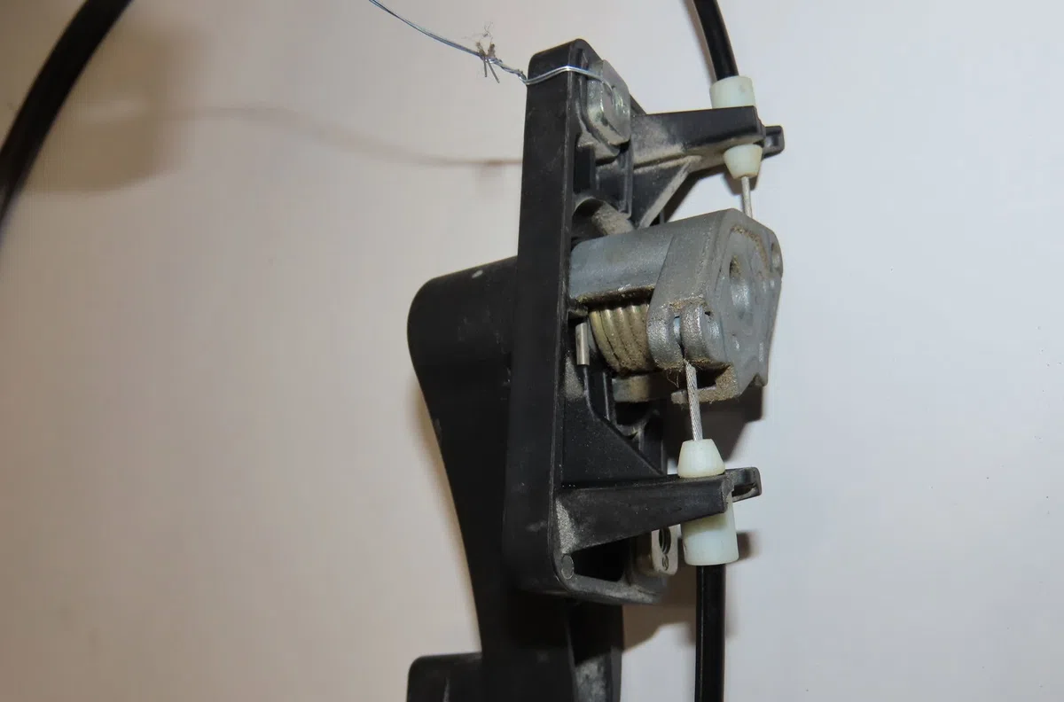 Serrure porte battante arg Peugeot BOXER Camionnette 2.0 bluehdi 130 (2015-2019) occasion