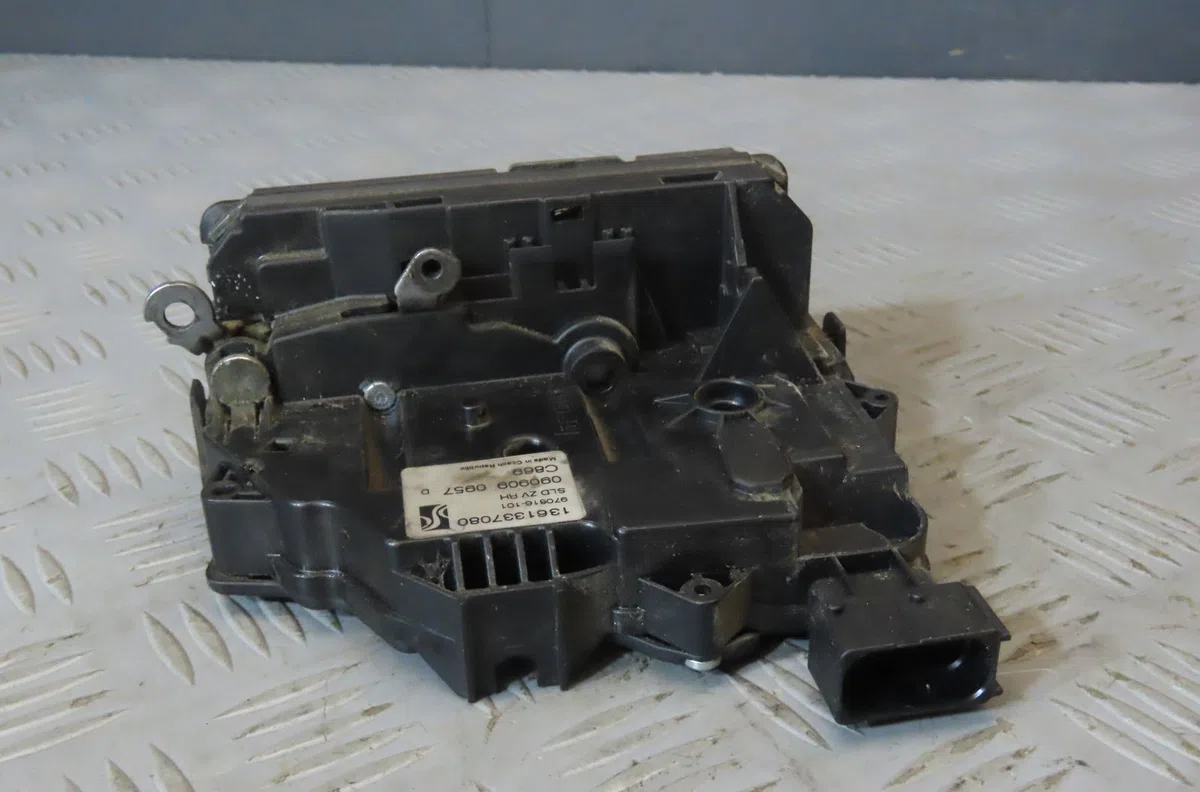 Serrure porte coulissante d FIAT DUCATO 2009 occasion