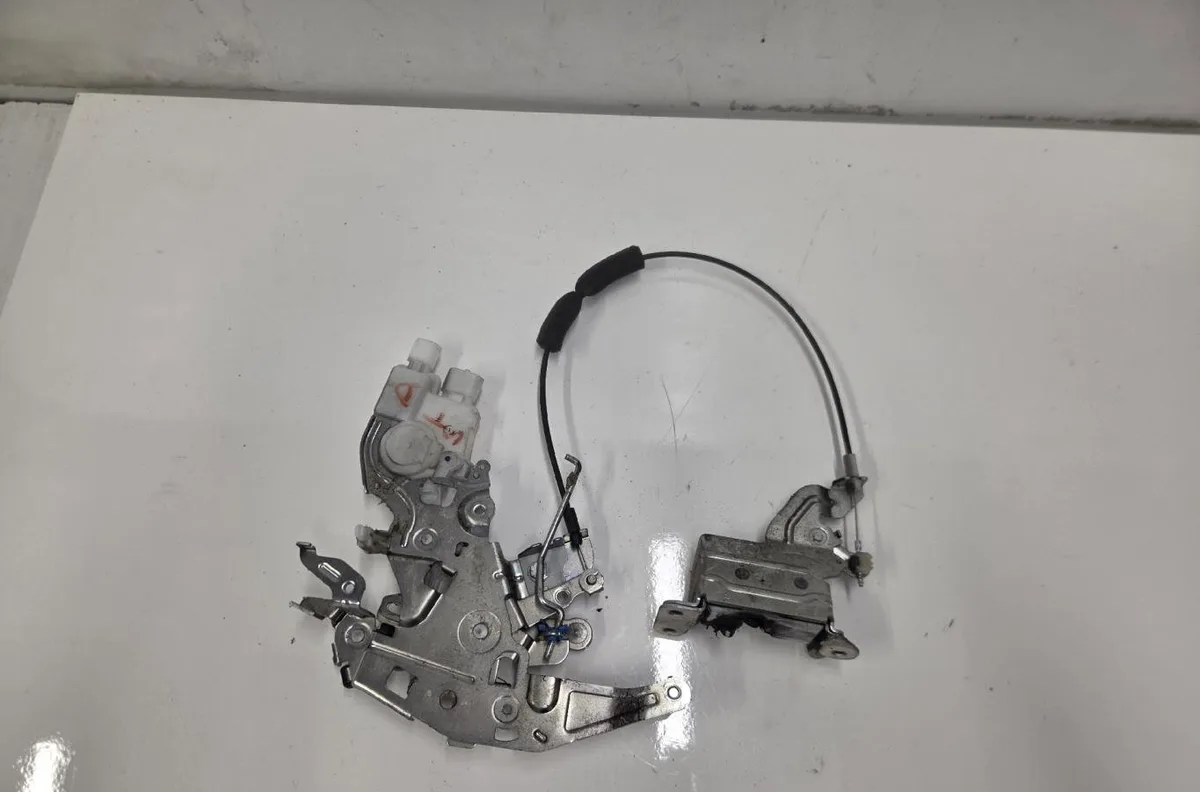Serrure porte coulissante d NISSAN NV200 occasion