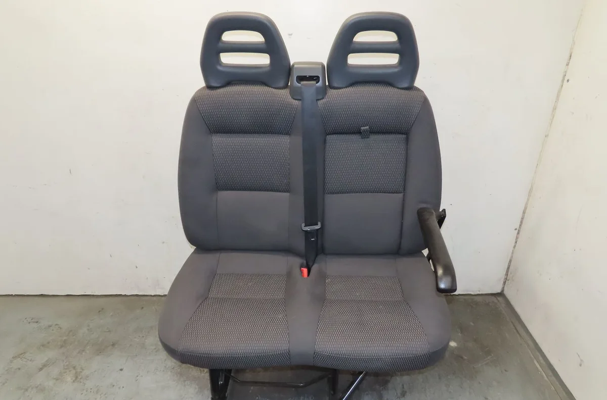 Siège avant droit Citroen JUMPER Camionnette 2.2 hdi 120 (2006) occasion
