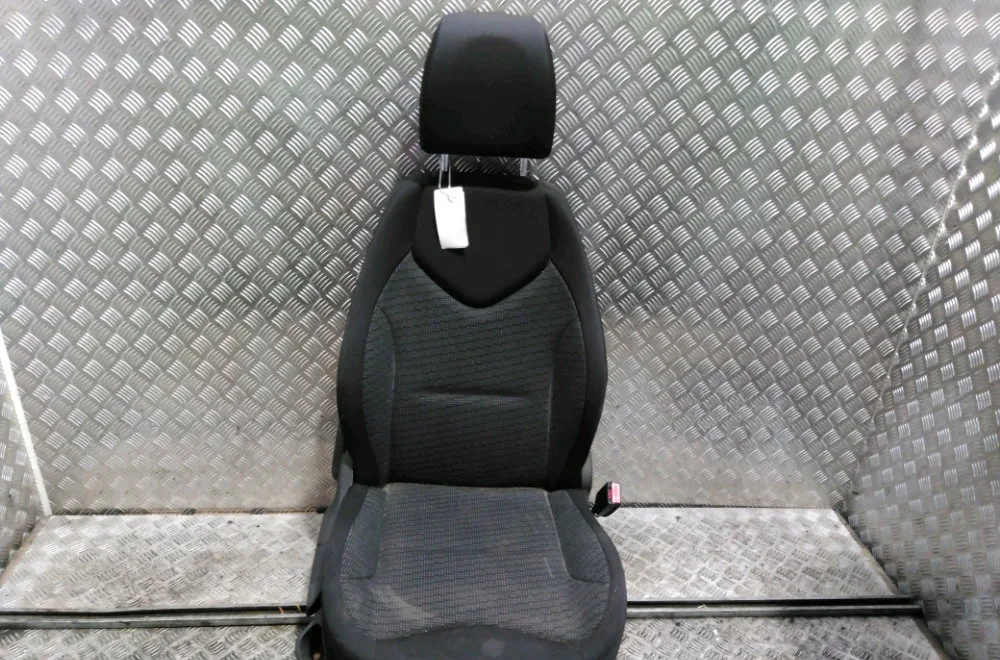 Siège avant droit Peugeot 308 I (4A_, 4C_) 1.6 hdi (2007-2014) 5 portes occasion
