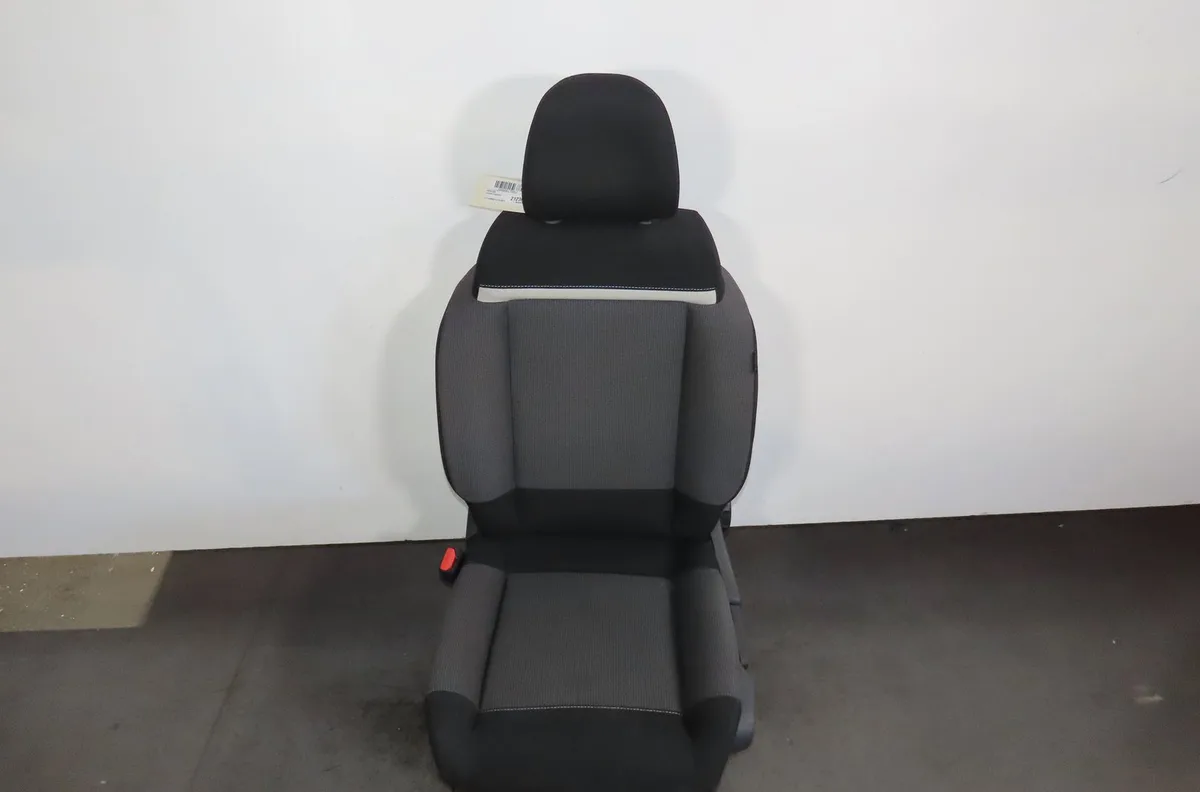 Siège avant gauche Citroen C3 AIRCROSS II (2R_, 2C_) 1.2 puretech 130 (2rhnyh) (2017) occasion