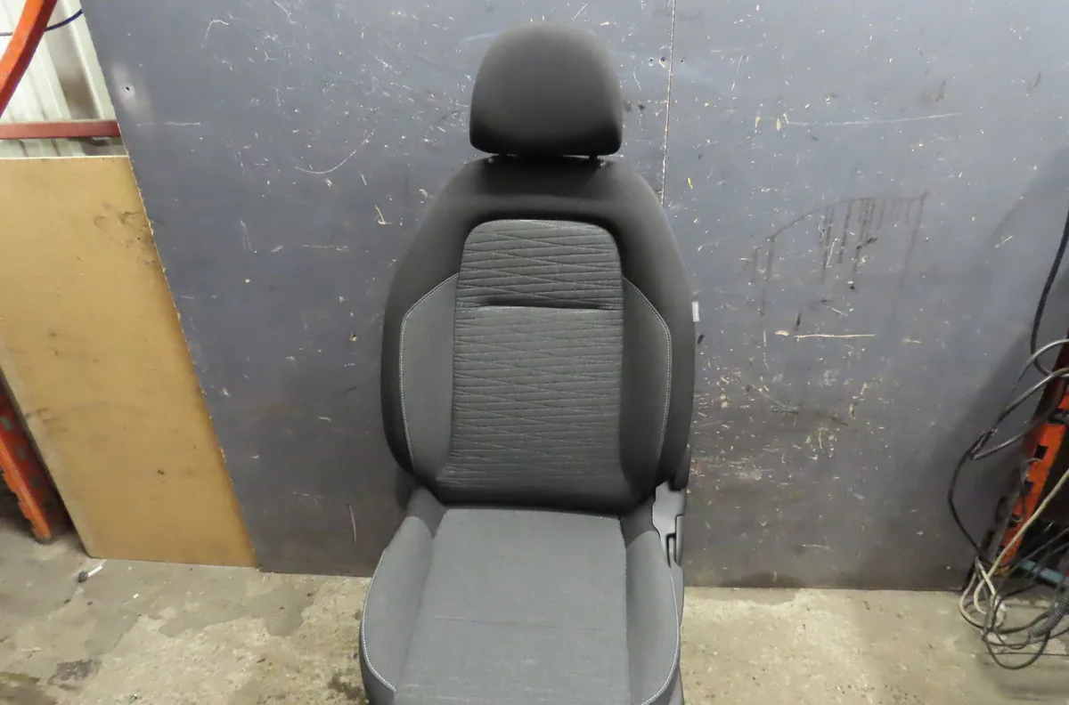 Siège avant gauche CITROEN C3 PICASSO 2017 occasion