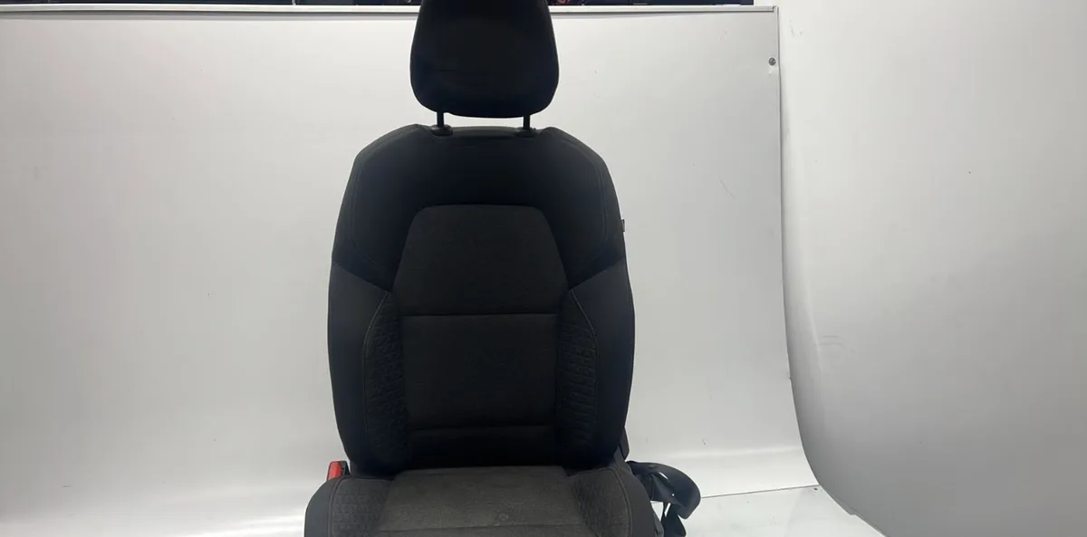 Siège avant gauche RENAULT CLIO 5 PHASE 1 occasion