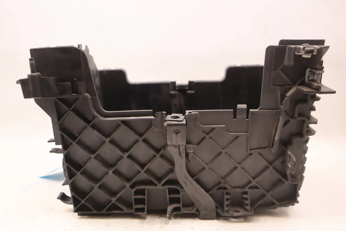 Support de batterie de traction Renault SCÉNIC III (JZ0-1_) 1.2 tce (jz16) (2013) occasion
