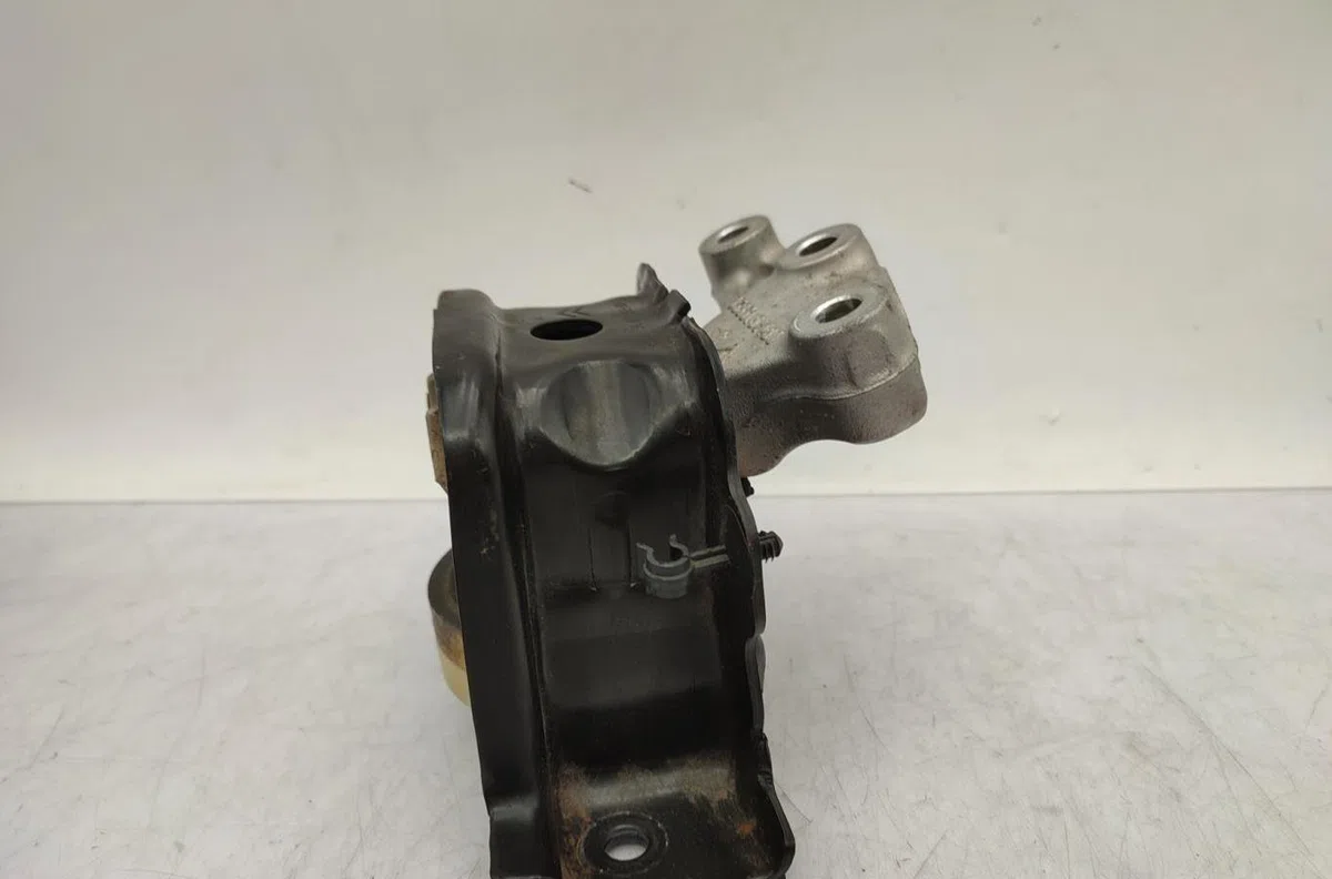 Support moteur CITROEN C3 3 PHASE 1 occasion