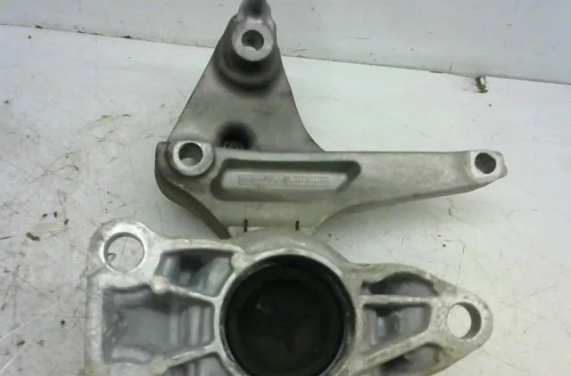 Support moteur Renault MEGANE III 3-5 portes (BZ0-1_, B3_) 1.5 dci (2009) occasion