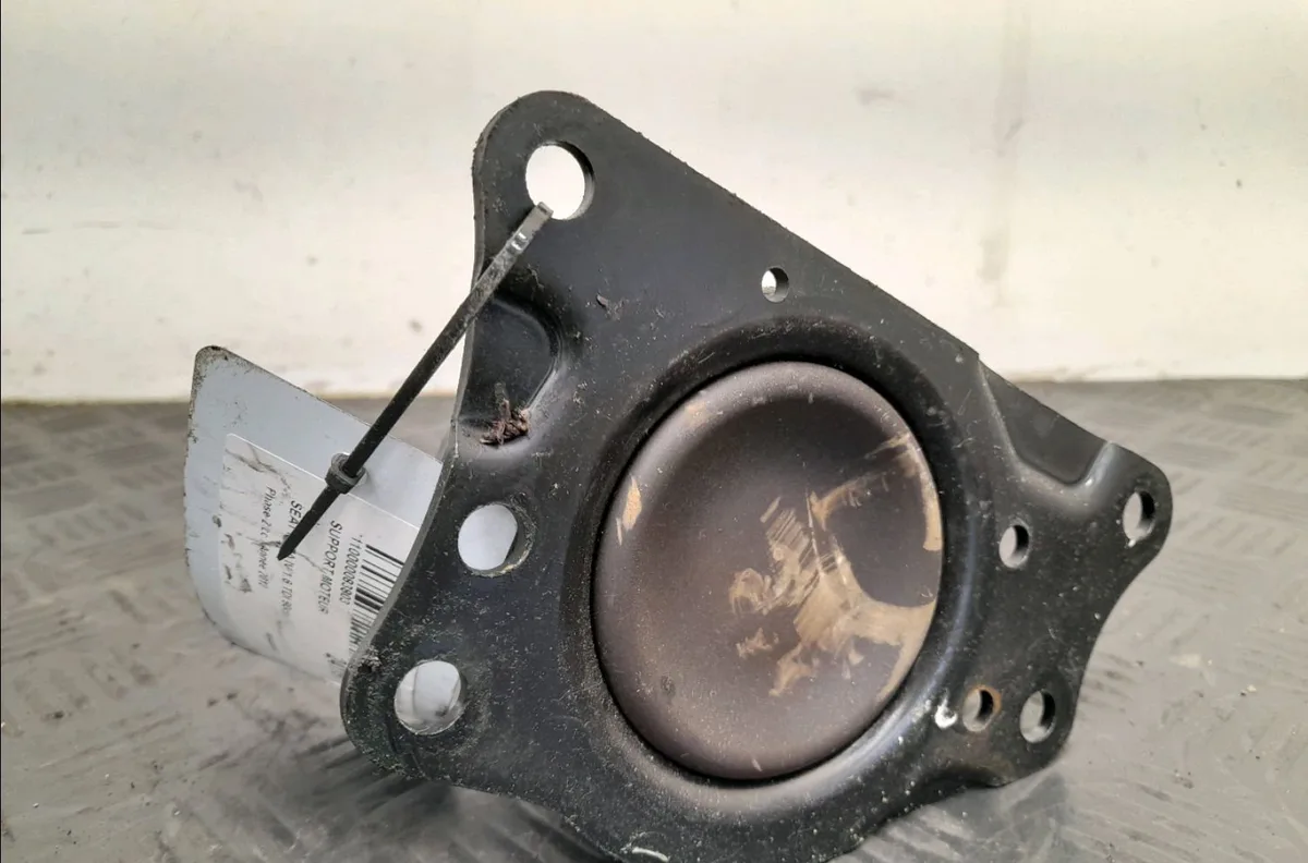 Support moteur Seat IBIZA IV (6J5, 6P1) 1.6 tdi (2009-2015) occasion