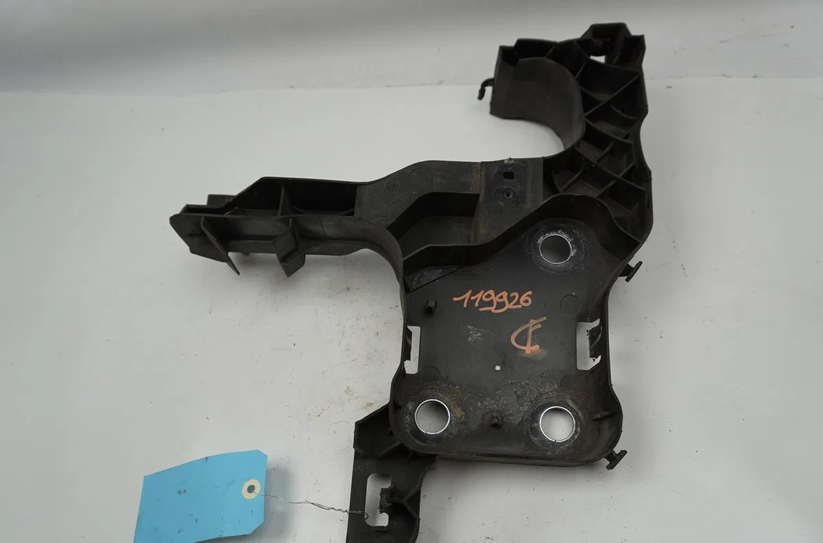 Support phare d Renault MEGANE II (BM0-1_, CM0-1_) 1.5 dci (bm1e, cm1e) (2005-2008) occasion