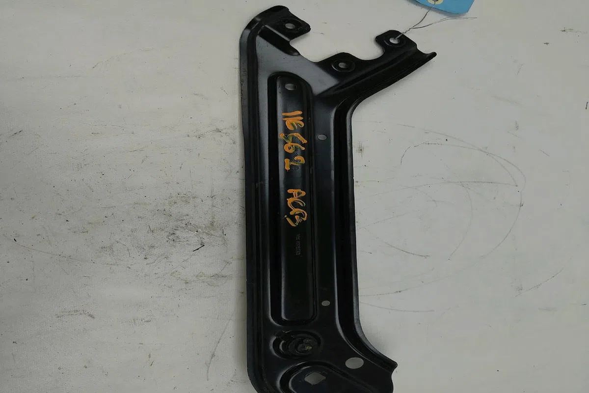 Support phare d Skoda OCTAVIA IV Combi (NX5) 1.4 tsi iv (2020) occasion