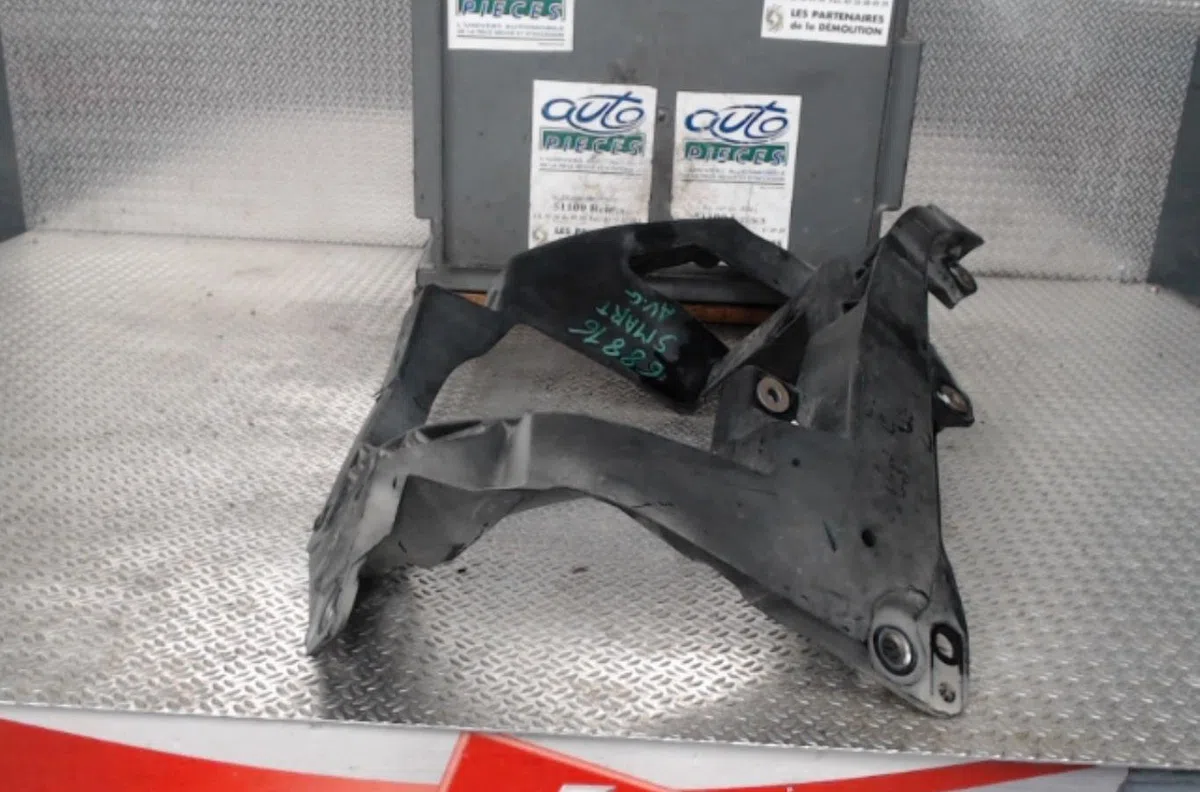 Support phare g Smart FORFOUR (454) 1.5 cdi (454.001) (2004-2006) occasion