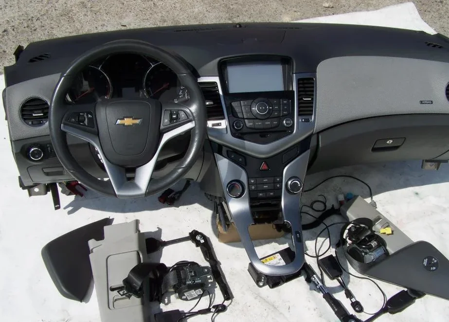 Tableau De Bord Complet Chevrolet Cruze