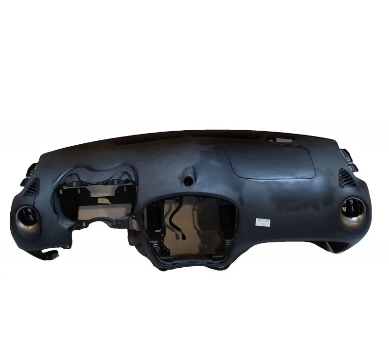 TABLEAU DE BORD NISSAN JUKE I 682001KP3A