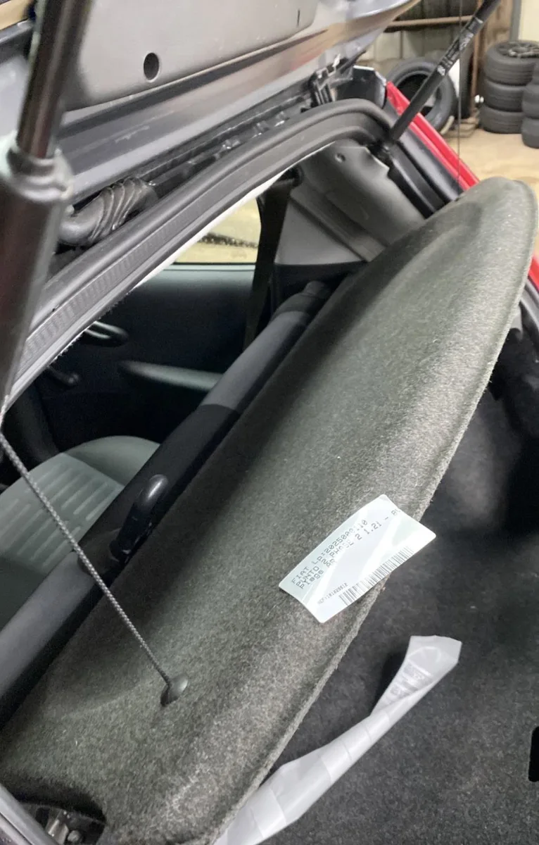 Tablette plage arrière FIAT PUNTO 2 PHASE 2 occasion