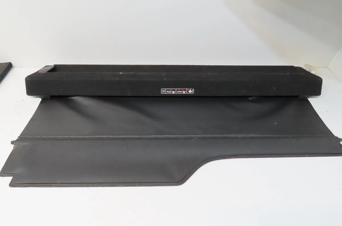 Tablette plage arrière Land rover DISCOVERY III (L319) 2.7 td 4x4 (2004-2009) occasion