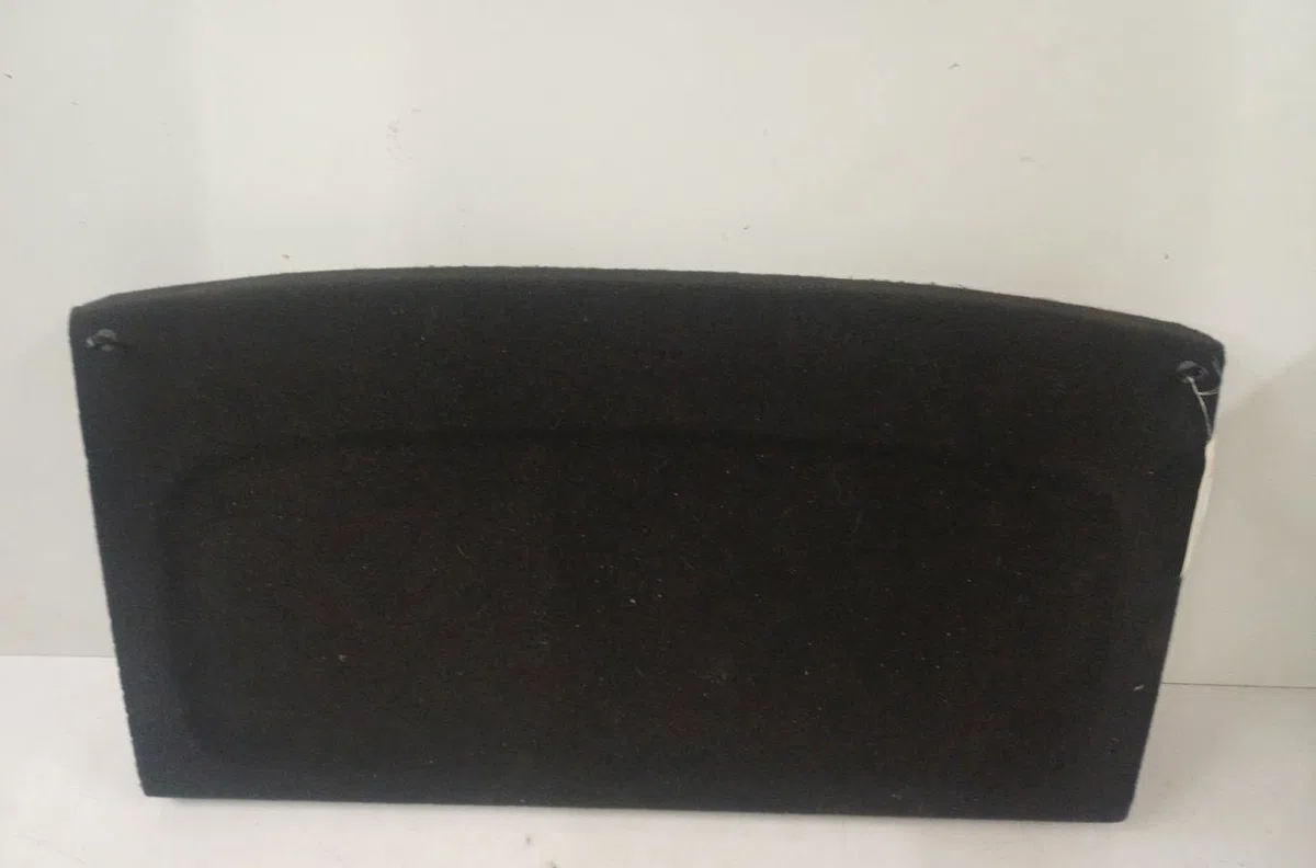Tablette plage arrière Volkswagen GOLF IV (1J1) 1.9 tdi (1997-2004) 3 portes occasion