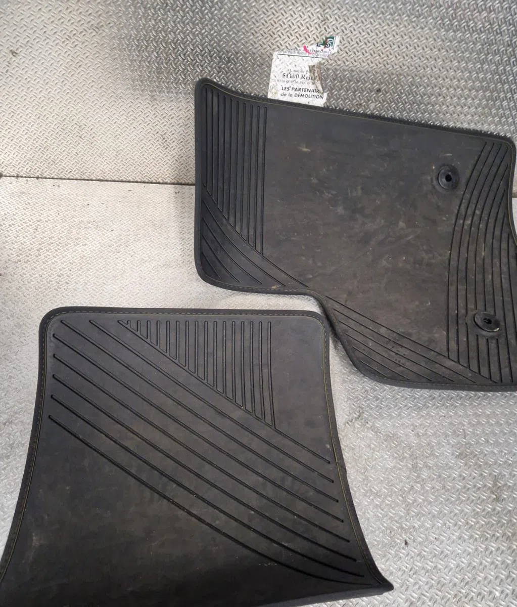 Tapis de sol Citroen AMI (9A_) Electric (9az2ca) (2020) occasion