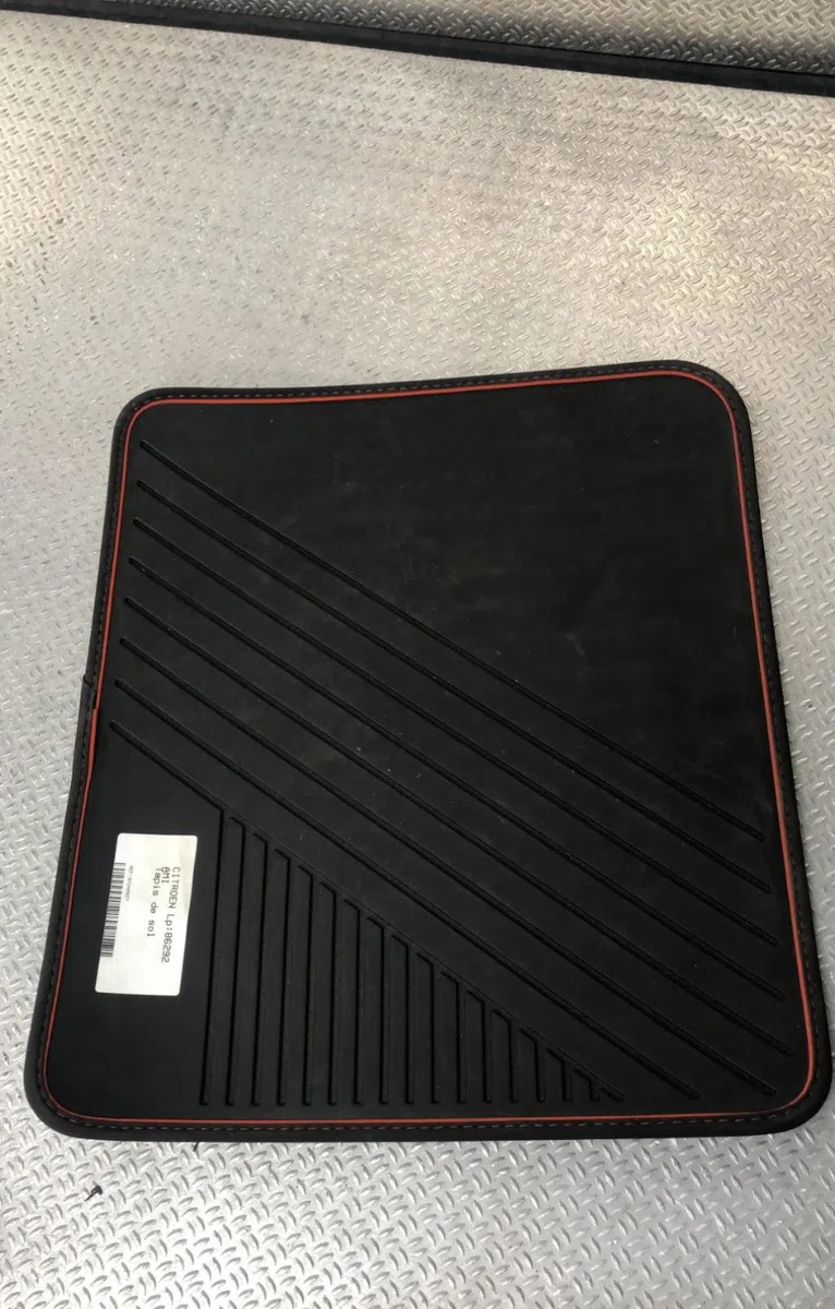 Tapis de sol CITROEN AMI occasion