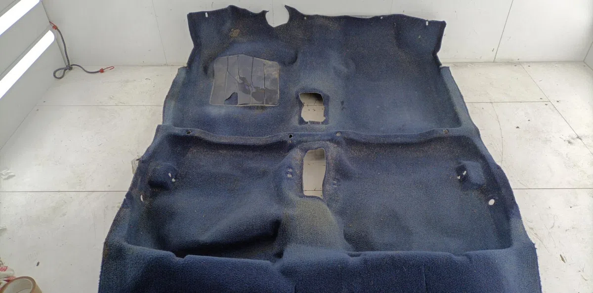 Tapis de sol PEUGEOT 205 PHASE 2 occasion