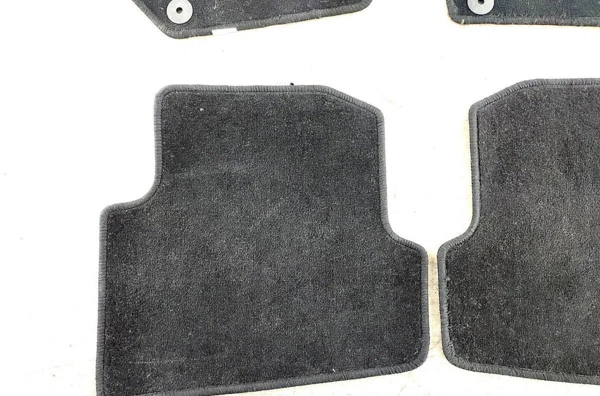 Tapis de sol SKODA FABIA 2 PHASE 2 occasion