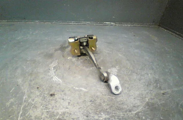 Tirant porte avd RENAULT CLIO II Phase 1 03-1998--06-2001 occasion