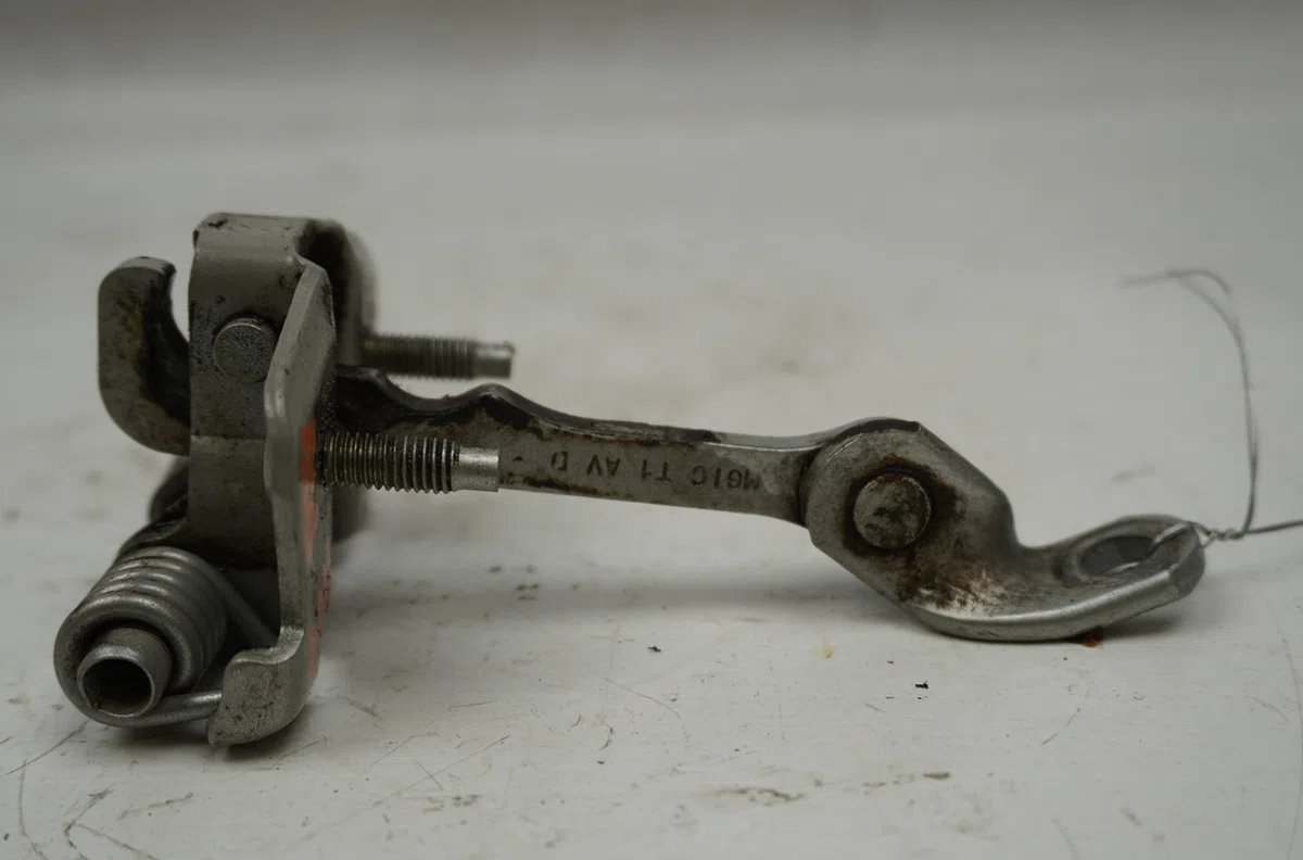 Tirant porte avg Peugeot 206 3-5 portes (2A-C) 1.4 16v (2003-2008) occasion