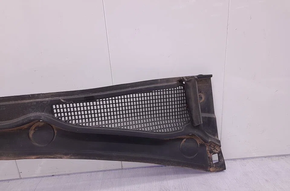 Tole auvent pare-brise RENAULT CLIO 4 PHASE 1 occasion