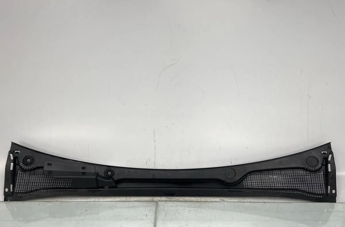 Tole auvent pare-brise RENAULT CLIO 5 PHASE 1 occasion