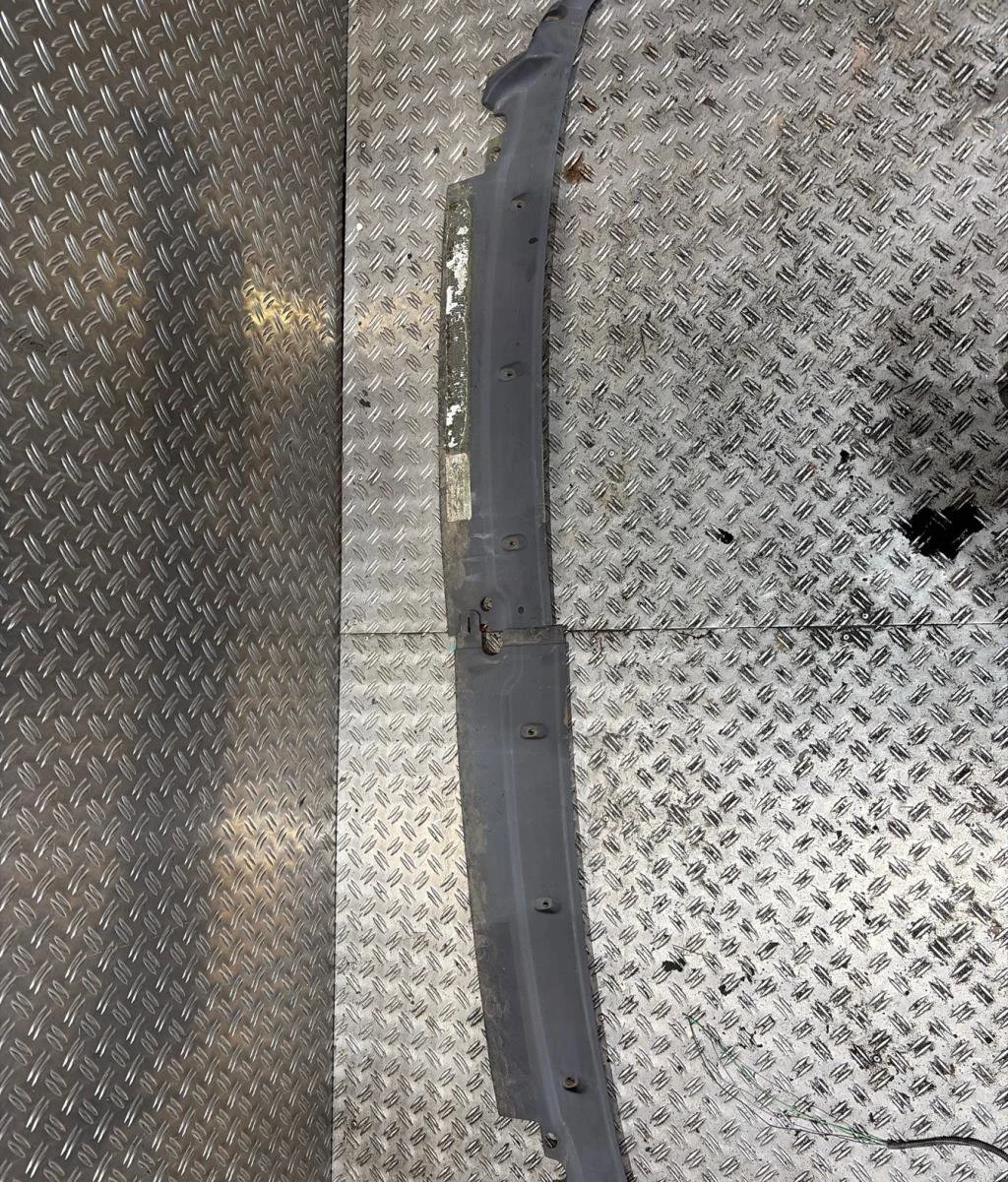 Tole auvent pare-brise RENAULT MASTER 2 PHASE 3 occasion