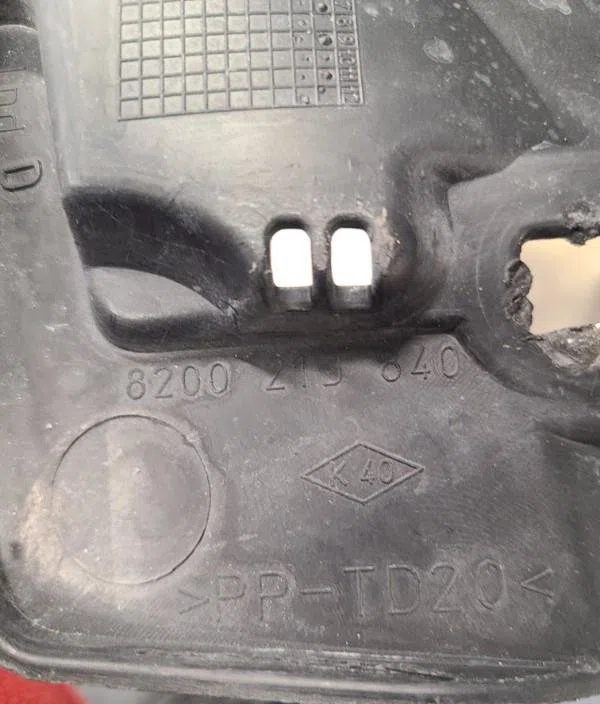 Tole auvent pare-brise RENAULT MODUS  MODUS PHASE 1 occasion