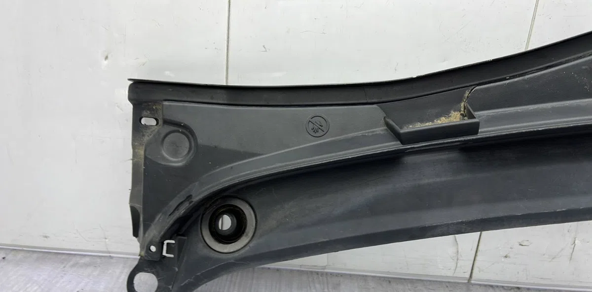 Tole auvent pare-brise RENAULT TWINGO 2 PHASE 1 occasion