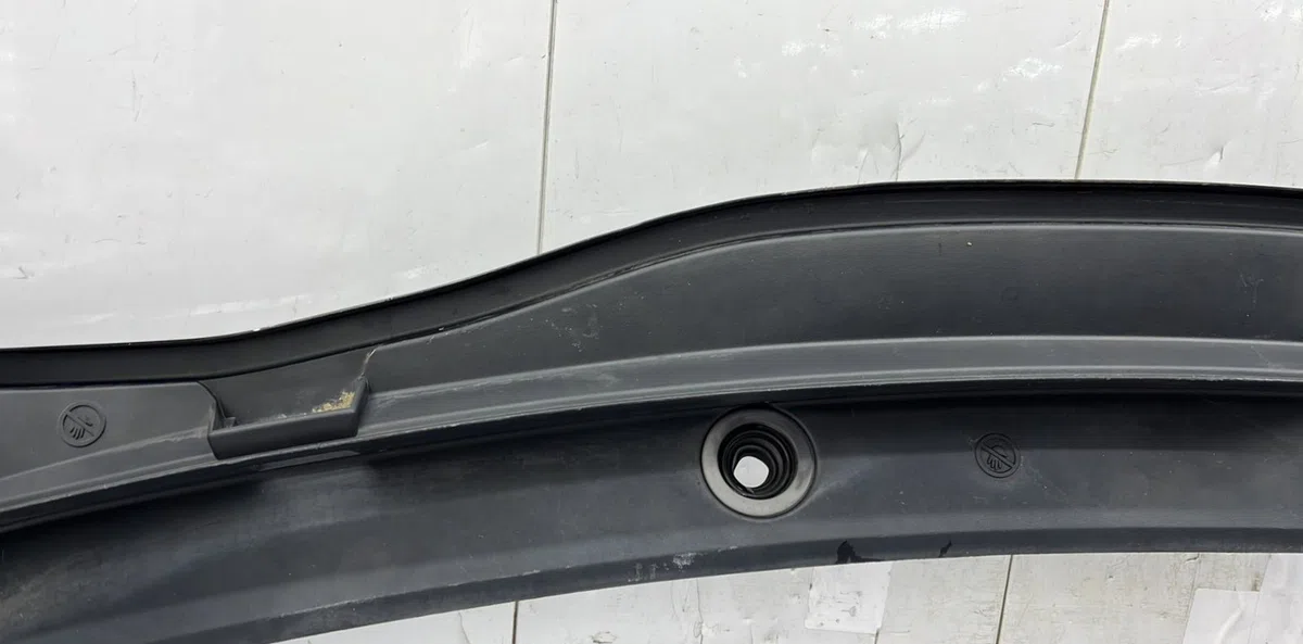 Tole auvent pare-brise RENAULT TWINGO 2 PHASE 1 occasion