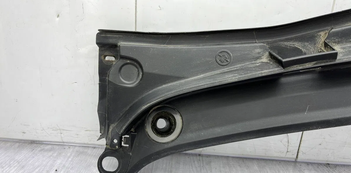 Tole auvent pare-brise RENAULT TWINGO 2 PHASE 2 occasion