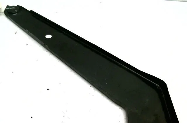 Tole porte phare d VOLKSWAGEN PASSAT occasion