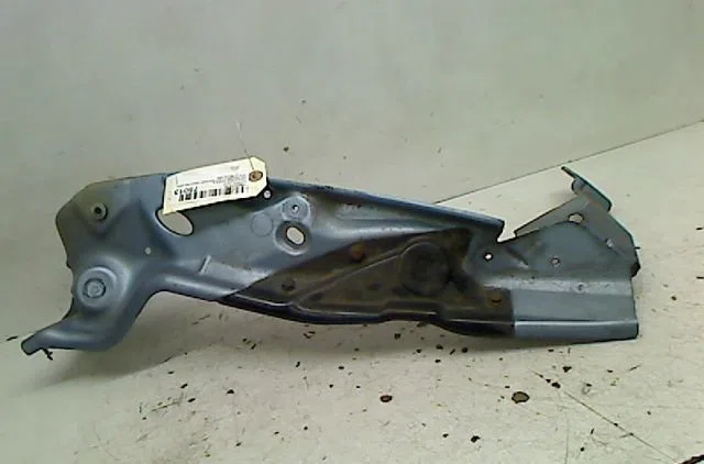 Tole porte phare g Fiat MULTIPLA (186_) 1.9 jtd (186axe1a) (2002-2010) occasion