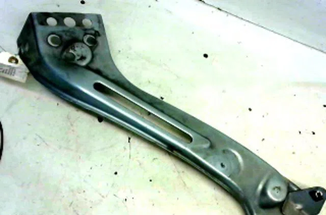 Tole porte phare g PEUGEOT 807 occasion