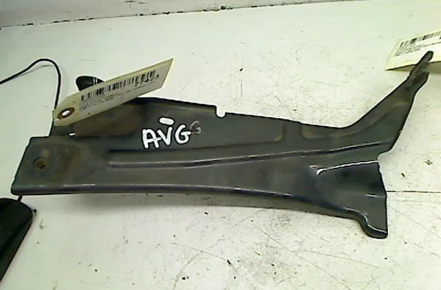 Tole porte phare g Renault VEL SATIS (BJ0_) 2.2 dci (bj0e, bj0f) (2002-2009) 5 portes occasion