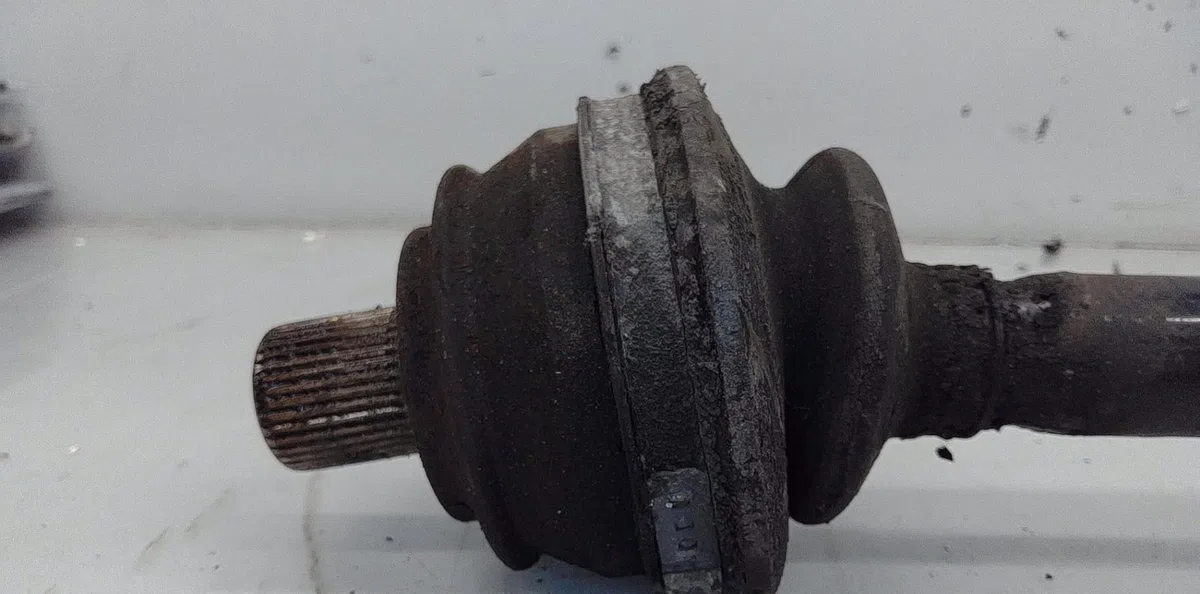 Transmission arrière droite Audi A6 C6 (4F2) 3.0 tdi quattro (2004-2006) 4 portes occasion