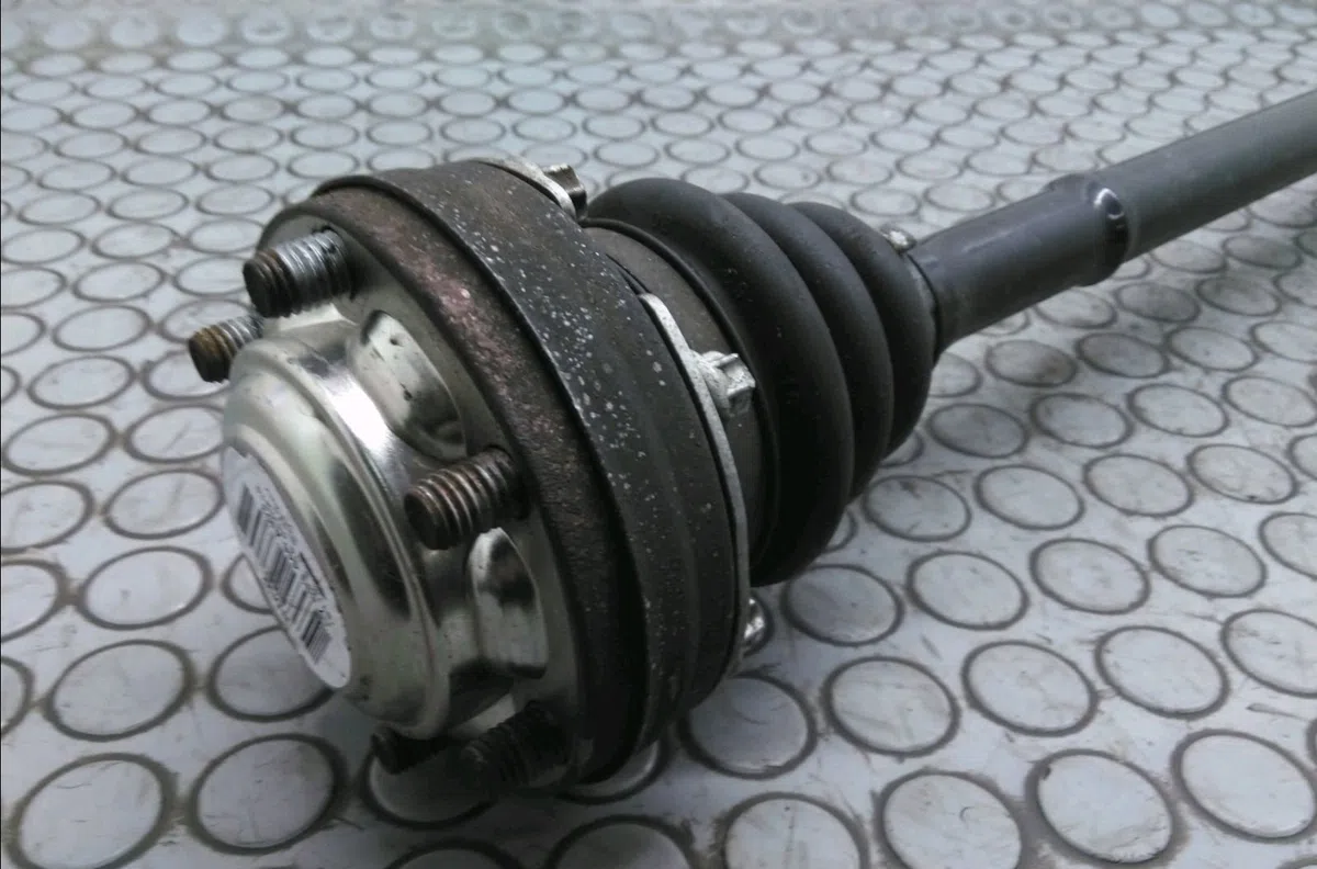 Transmission arrière droite Bmw 1 (E87) 116 d (2009-2011) occasion
