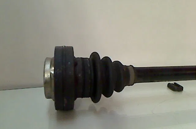Transmission arrière droite BMW 316I 1998 occasion