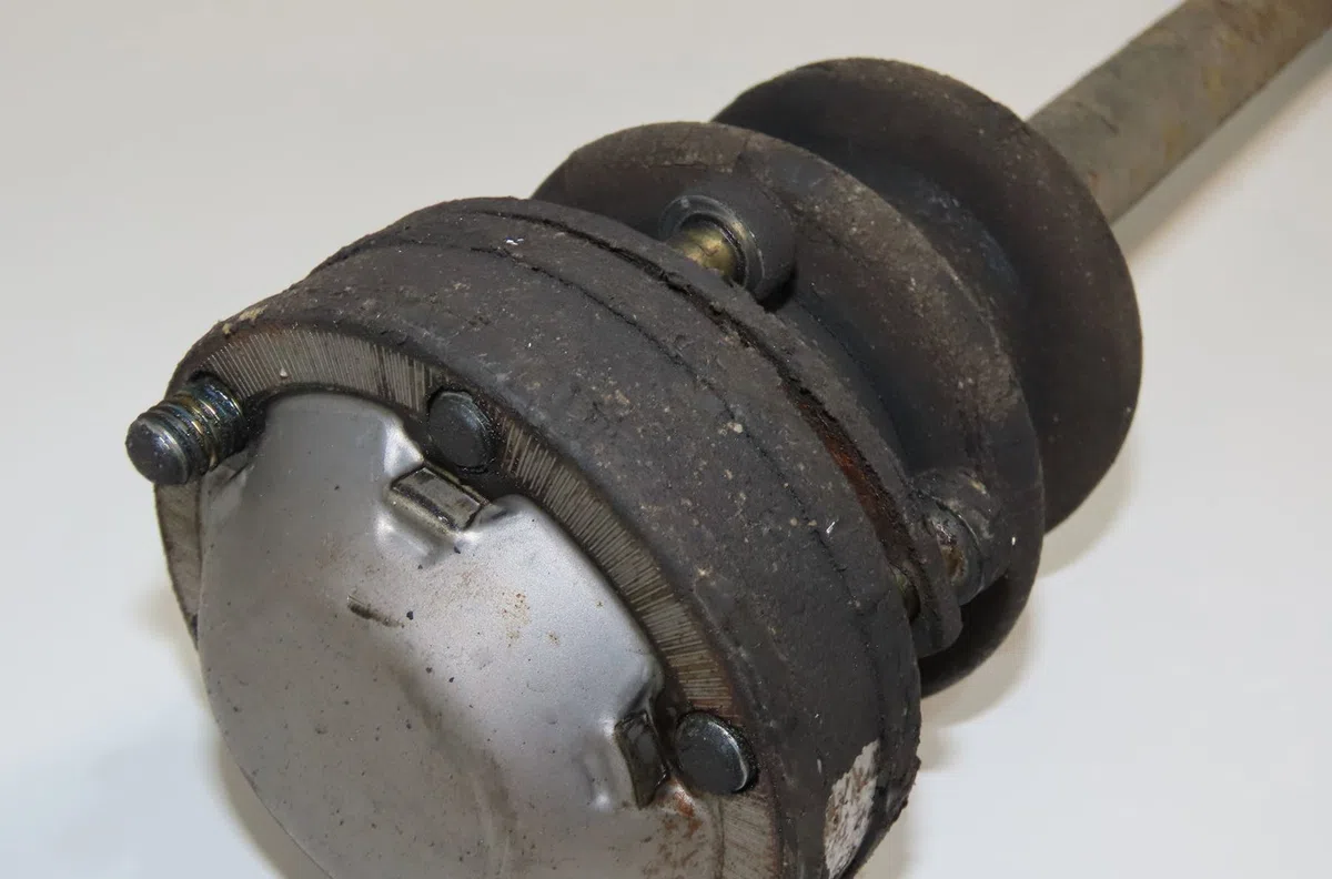 Transmission arrière droite MERCEDES 190 I 1992 occasion