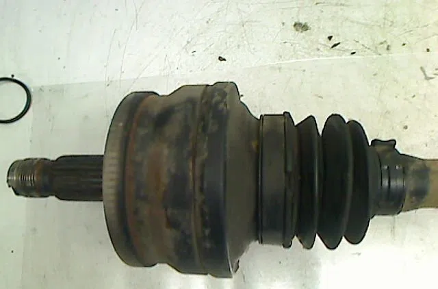 Transmission arrière droite Mercedes-benz CLASSE C (W203) C 220 cdi (203.008) (2003-2007) occasion