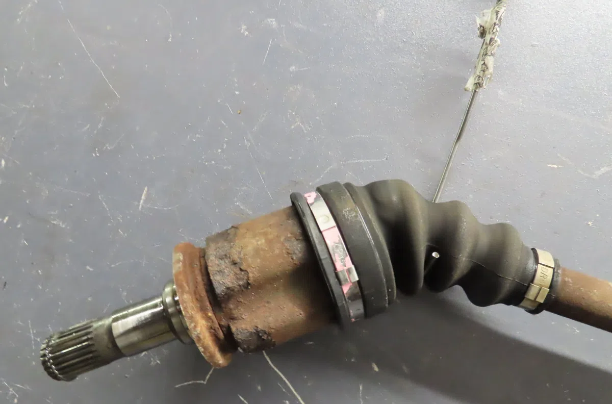 Transmission arrière droite MITSUBISHI OUTLANDER 2007 occasion