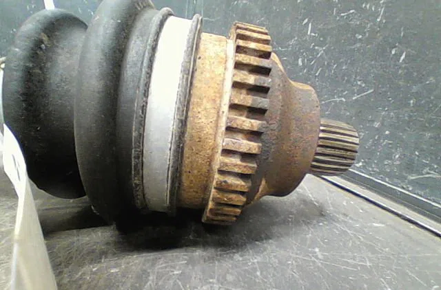 Transmission arrière droite Smart FORTWO Coupé (450) 0.7 (450.352, 450.332) (2004-2007) occasion