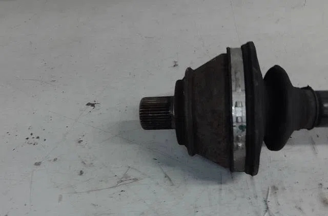 Transmission arrière droite Volkswagen PHAETON (3D1, 3D2, 3D3, 3D4, 3D6, 3D7, 3D8, 3D9) 5.0 v10 tdi 4motion (2002-2006) 