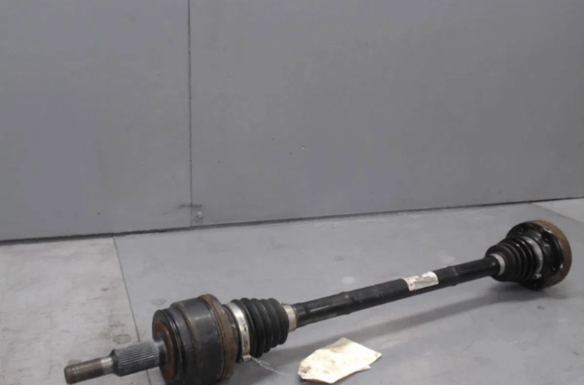 Transmission arrière droite Volkswagen TOUAREG (7LA, 7L6, 7L7) 3.2 v6 (2002-2006) occasion