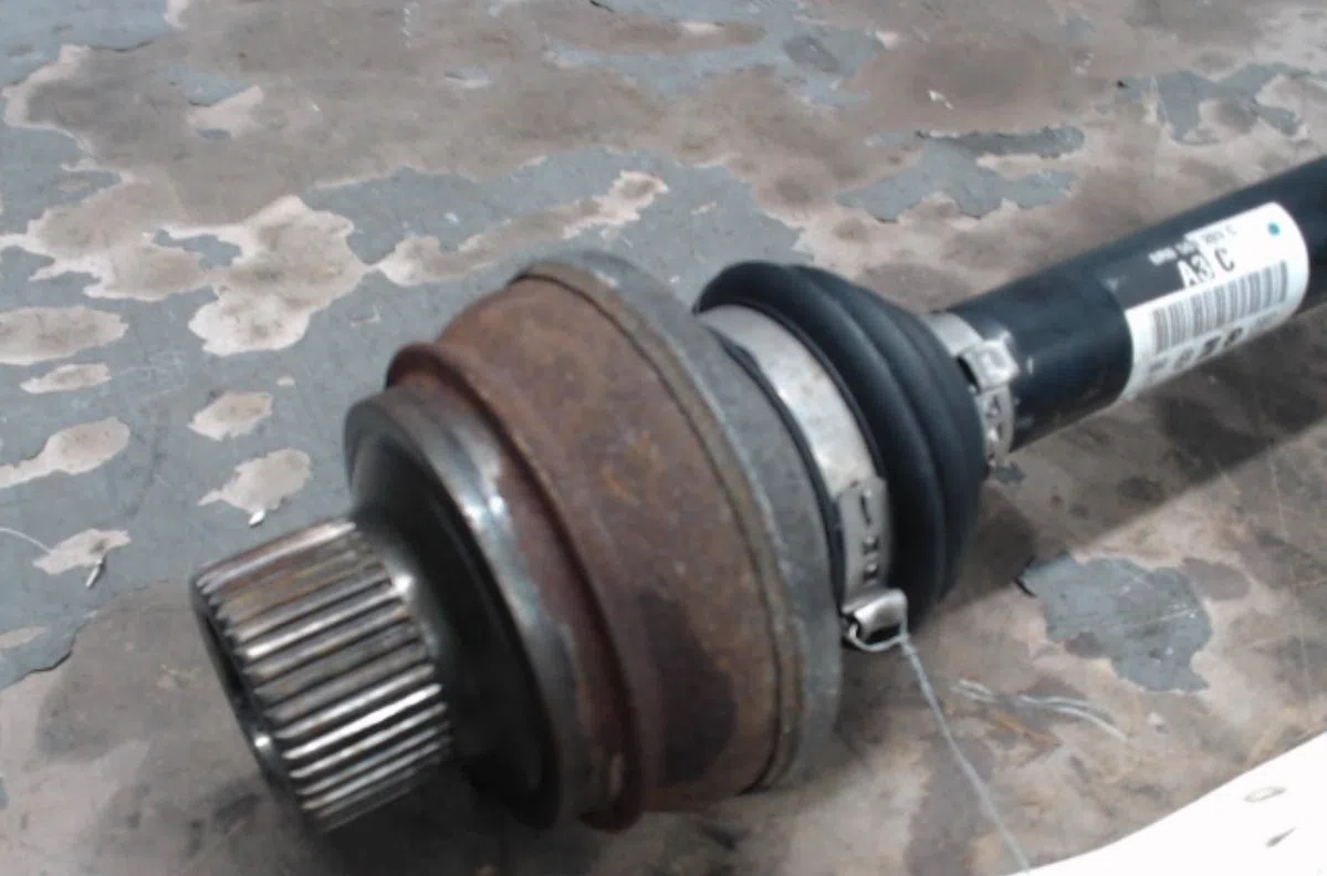 Transmission arrière gauche Audi Q5 (8RB) 2.0 tfsi quattro (2008-2012) occasion