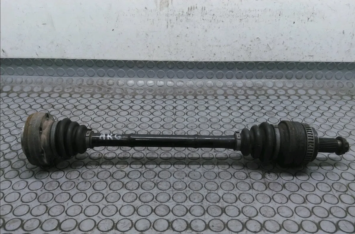 Transmission arrière gauche Bmw 1 (E87) 116 d (2009-2011) occasion