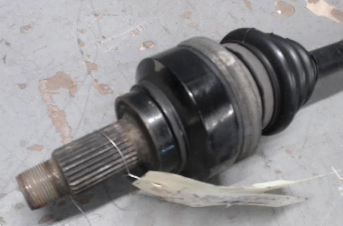 Transmission arrière gauche Bmw 1 (F21) 116 d (2011) occasion